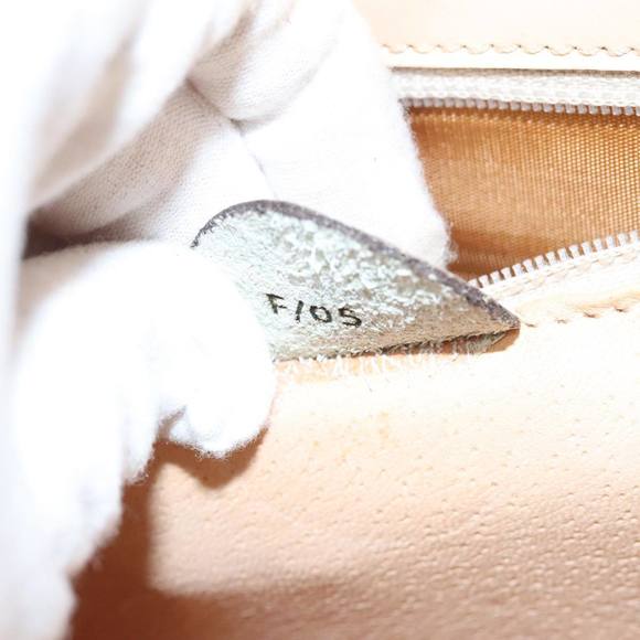 CELINE Hand Bag Leather 2way Cream Gold Auth 91296 - Picture 12 of 16